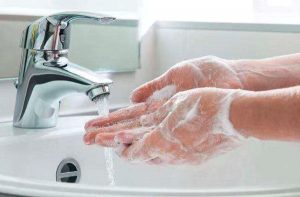 לשטוף יד